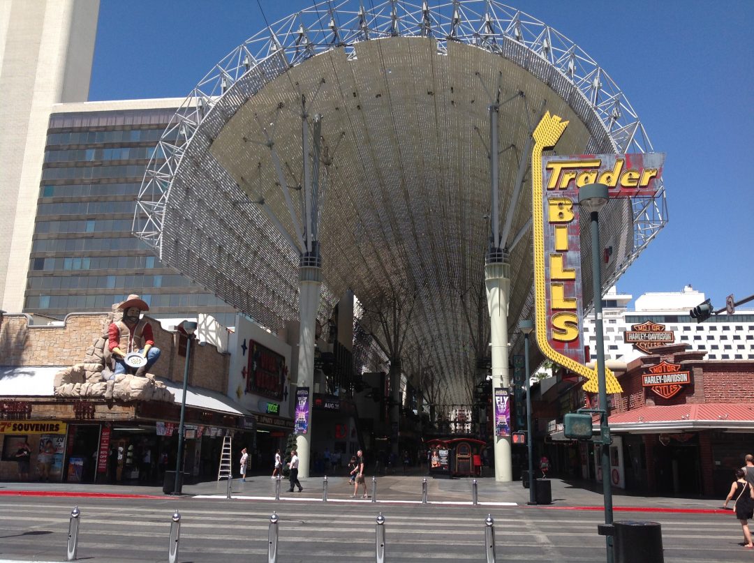 FREMONT STREET EXPERIENCE The Vegas Visitor